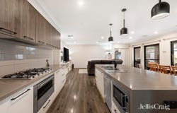 79 Croydondale Drive, Mooroolbark, Vic 3138