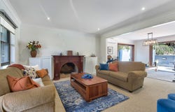 16 Drishane Street, The Gap, Qld 4061