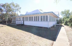 73 Bowen Street, Roma, Qld 4455