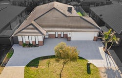 4 Korab Place, Roxburgh Park, Vic 3064