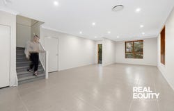 29 Hugh Terrace, Middleton Grange, NSW 2171
