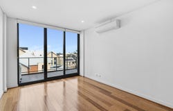 32/2 Marina Drive, Ascot, WA 6104
