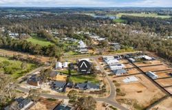 8 Hardwood Loop, Cowaramup, WA 6284