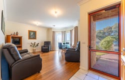 55 Holmes Road, Long Gully, Vic 3550