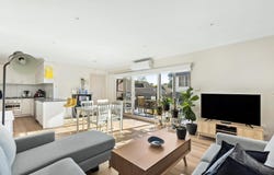 9/23 McEwan Road, Heidelberg Heights, Vic 3081