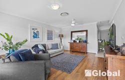 2/11 Minnesota Way, Warners Bay, NSW 2282