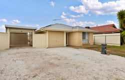 7 McLaren Court, Munno Para West, SA 5115