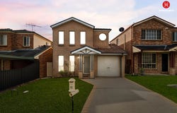 12 Plukavec Circuit, Prestons, NSW 2170