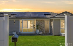 11 GEANEY BOULEVARD, Crestmead, Qld 4132