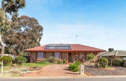 3 Tatura Court, Craigmore, SA 5114