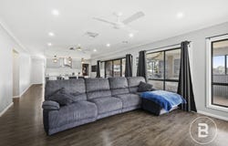 14 Powlett Street, Carisbrook, Vic 3464