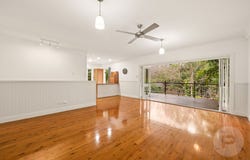 26 Boomerang Road, St Lucia, Qld 4067
