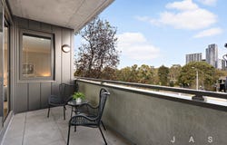 206/2B Ballarat Road, Footscray, Vic 3011