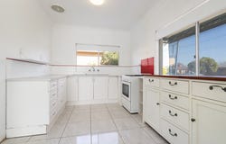 1-2/454 Danes Street, Lavington, NSW 2641