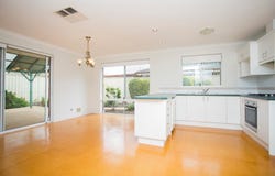 21 Brathwaite Road, Lockridge, WA 6054