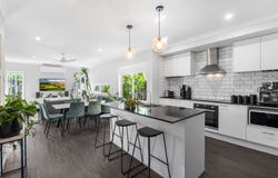 83 Uplands Terrace, Wynnum, Qld 4178