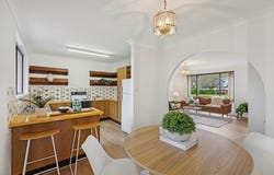 16 Westbourne Avenue, Wentworth Falls, NSW 2782