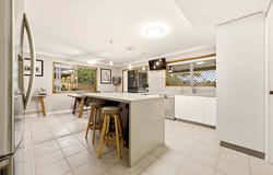 16 Houghton Avenue, Redcliffe, Qld 4020
