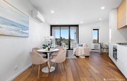 309/92 Maroondah Highway, Ringwood, Vic 3134