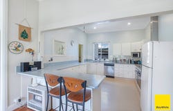 11 Canambe Street, Armidale, NSW 2350