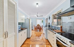 5 Vista Avenue, Catalina, NSW 2536