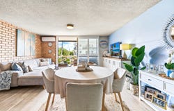 2/33 Kennedy Parade, Golden Beach, Qld 4551