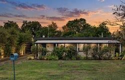 10 Phillip Street, Aratula, Qld 4309