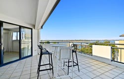 310/392 Marine Parade, Labrador, Qld 4215
