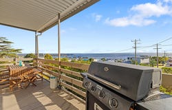 33 Bonwick Avenue, San Remo, Vic 3925
