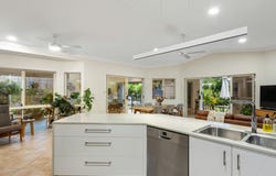 17 Stratford Chase, Stratford, Qld 4870