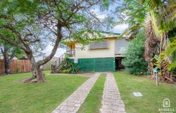44 Squire Street, Toolooa, Qld 4680