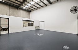 35 Nevin Drive, Thomastown, Vic 3074