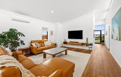 15 Harcombe Crescent, Torquay, Vic 3228