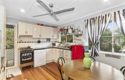 17 Arila Street, Cranbrook, Qld 4814