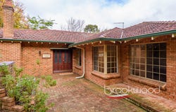 23 Enid Road, Kalamunda, WA 6076