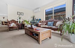 55 Stoneyfell Road, Point Cook, Vic 3030