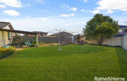 12 Chesham Parade, Glenfield, NSW 2167