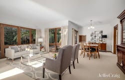 16 York Street, Glen Waverley, Vic 3150