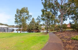 39 Lakeshore Close, Ballajura, WA 6066