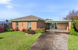 2 Moulamein Court, Hamlyn Heights, Vic 3215