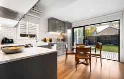 2 Deakin Street, Yarraville, Vic 3013