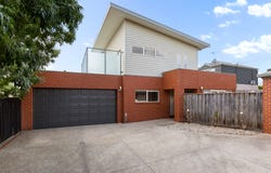 2/31 Roberts Road, Belmont, Vic 3216