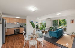 1/594 Sherwood Road, Sherwood, Qld 4075
