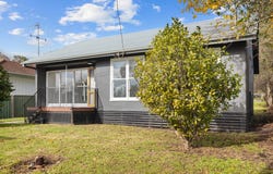 25 Whitelaw Street, Meeniyan, Vic 3956