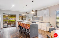 2 Ridgeway Crescent, Kyneton, Vic 3444