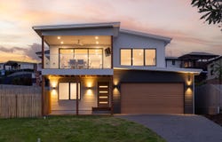 16 Mako Drive, San Remo, Vic 3925