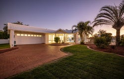 16 Tradewinds Drive, Banksia Beach, Qld 4507