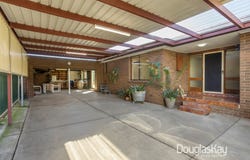 2 Stanley Court, Deer Park, Vic 3023