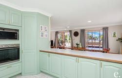 816 Scenic Highway, Kinka Beach, Qld 4703