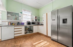 43 Cole Street, Silkstone, Qld 4304